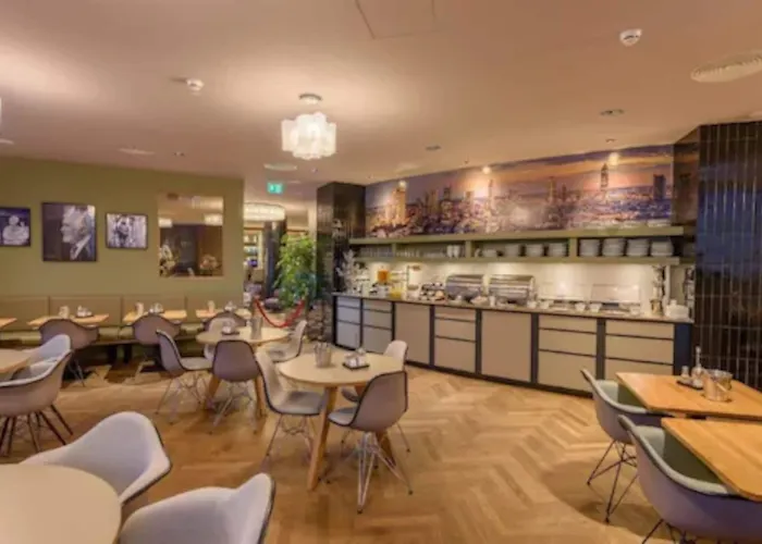 法兰克福酒店 4* 美因河畔法兰克福