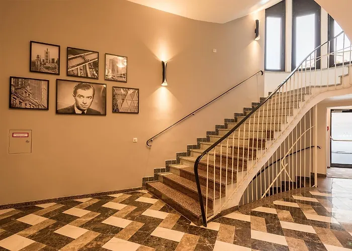 The Frankfurt 4*