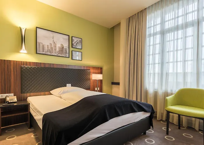 Hotel The Frankfurt 4*